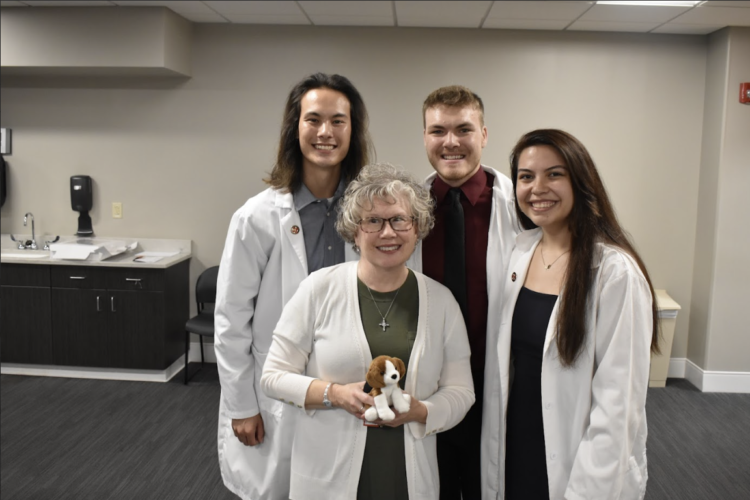 3 graduate from Trinity lab science program
